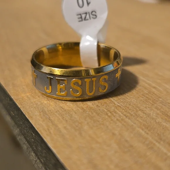 Stainless Steel Gold Jesus Ring - Picture 2 of 3